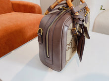 Load image into Gallery viewer, GC450 Tote Handle Bag / 11.4x3.9x7.1inch