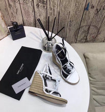 Load image into Gallery viewer, SE899 YSL Sandals / Size5-10
