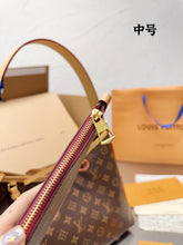 Load image into Gallery viewer, LB739 CarryAll PM / 11.4x9.4x4.7inch