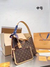 Load image into Gallery viewer, LB739 CarryAll PM / 11.4x9.4x4.7inch