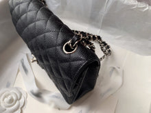 Load image into Gallery viewer, CC206 HIGHEST QUALITY VERSION S:5.7x9.1x2.4inch M:6.1x10x2.6inch L:7.7x11.8x3.9inch