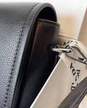 Load image into Gallery viewer, PD173 Leather shoulder bag / 9x6.1x3.5inch