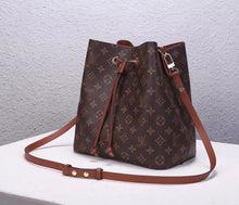 Load image into Gallery viewer, LB135 10.2x10.2x6.9inch