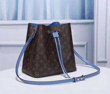 Load image into Gallery viewer, LB132 10.2x10.2x6.9inch