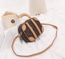 Load image into Gallery viewer, LB113 7.9x6.7x3.2inch