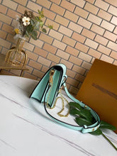 Load image into Gallery viewer, LB068 9.84x6.69x4.13