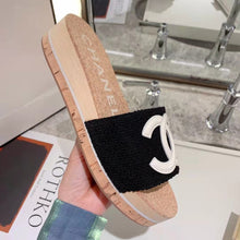 Load image into Gallery viewer, SE838 CC Slippers / Size4-9