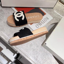 Load image into Gallery viewer, SE838 CC Slippers / Size4-9