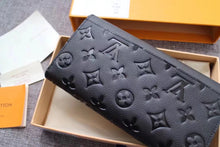 Load image into Gallery viewer, LB676 Sarah Wallet / 7.5 x 3.9 x 0.8 inches