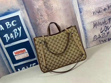 Load image into Gallery viewer, GC106 13.78x10.63x4.72 inch