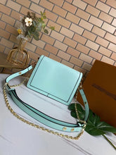 Load image into Gallery viewer, LB068 9.84x6.69x4.13