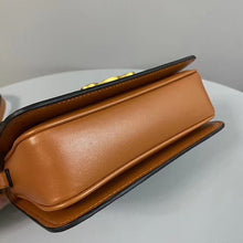 Load image into Gallery viewer, CL001 7.09x5.51x2.76inch