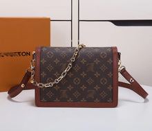 Load image into Gallery viewer, LB118 Small 7.9x5.9x3.5inch Medium 9.8x6.7x4.1inch