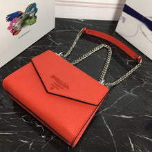 Load image into Gallery viewer, PD010 8.27x5.51x3.74