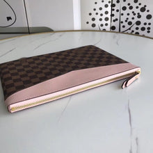 Load image into Gallery viewer, LB043 10.2x8.27x0.39