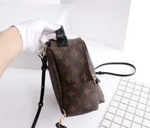 Load image into Gallery viewer, LB003 6.7x8.7x4inch MINI SIZE