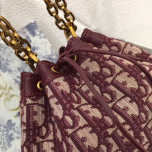 Load image into Gallery viewer, DR033 7.1x6.1x4.3inch