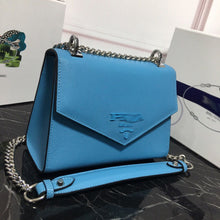 Load image into Gallery viewer, PD011 8.27x5.51x3.74