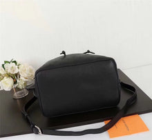 Load image into Gallery viewer, LB112 9.8x9.8x7.9inch