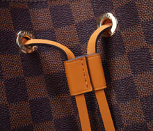 Load image into Gallery viewer, LB096 10.2x10.2x6.9inch