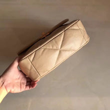 Load image into Gallery viewer, CC048 Small 6.3x10.2x3.5 inch Medium 7.9x11.8x3.9 inch