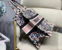 Load image into Gallery viewer, DR028 Book Tote Bag / HIGHEST QUALITY VERSION / S:14.4x11x6.9inch L:16.3x13.8x7.1inch