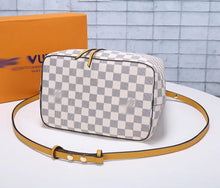 Load image into Gallery viewer, LB099 10.2x10.2x6.9inch