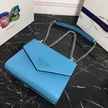 Load image into Gallery viewer, PD011 8.27x5.51x3.74