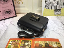 Load image into Gallery viewer, GC066 9.8x7.1x3.1