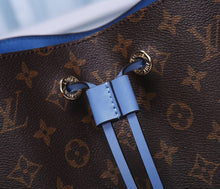 Load image into Gallery viewer, LB132 10.2x10.2x6.9inch