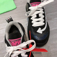 Load image into Gallery viewer, SE029 Women size 4-10 Men size7-12