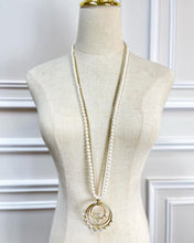 Load image into Gallery viewer, JW566 CC Sweater Necklace