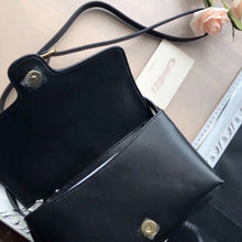 Load image into Gallery viewer, GC112 9.8x6.3x2.2inch