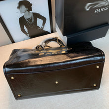 Load image into Gallery viewer, CC073 15.53x13x7.1inch