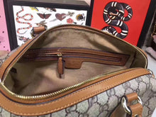 Load image into Gallery viewer, GC113 11x7.1x5.9inch