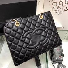 Load image into Gallery viewer, CC074 Smooth Sheepskin Leather 13x9.84x5.51inch