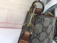 Load image into Gallery viewer, GC083 14.96x16.3x11.42