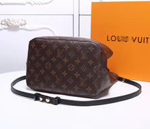 Load image into Gallery viewer, LB131 10.2x10.2x6.9inch