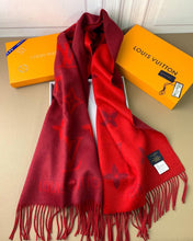 Load image into Gallery viewer, CLTH290 LB Reykjavik Scarf / 74.8 x 17.7 inches