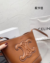 Load image into Gallery viewer, CL095 SMALL BUCKET CUIR TRIOMPHE (Gift with Card Holder)