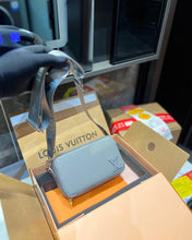 Load image into Gallery viewer, LB741 Phone Pouch / 7.1x4.3x2.4inch