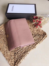 Load image into Gallery viewer, GC111 7.5x7.1inch