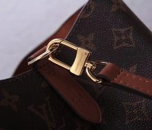 Load image into Gallery viewer, LB135 10.2x10.2x6.9inch