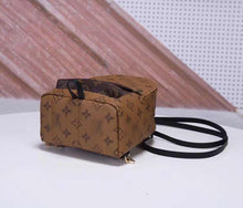 Load image into Gallery viewer, LB004 6.7x8.7x4inch MINI SIZE