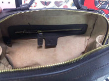 Load image into Gallery viewer, GC118 9.8x7.9x3inch