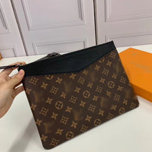 Load image into Gallery viewer, LB045 10.2x8.27x0.39