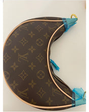 Load image into Gallery viewer, LB735 Loop / 9.1 x 5.1 x 2.4 inches