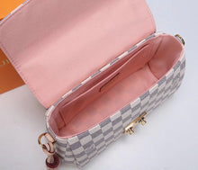 Load image into Gallery viewer, LB030 9.84x6.69x3.74