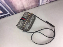 Load image into Gallery viewer, GC119 6.9x4.7x2.2inch