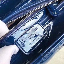 Load image into Gallery viewer, DR024 9.5x7.9x4.3inch